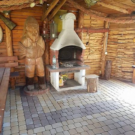 Pokoje Goscinne Irena Mieroszyno Esterno foto